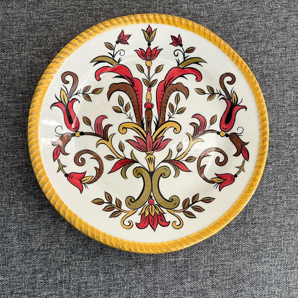 Pier 1 Oralia Salad Dessert Plate Retired Yellow Red Brown Floral Antique Floral